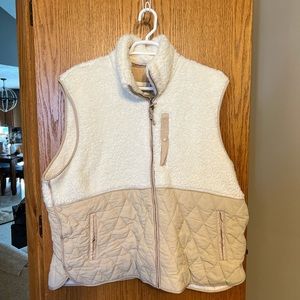 Abercrombie & Fitch XXXL Sherpa Vest